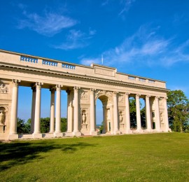 Kolonáda na Reistně