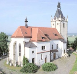 Kostel Nanebevzetí Panny Marie a sv. Gotharda Budišov