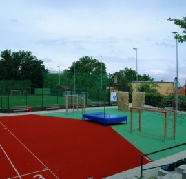 Sportovní areál Hanspaulka