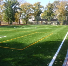 SPORTOVNÍ CENTRUM BĚCHOVICE