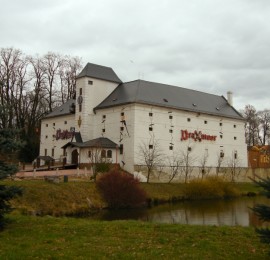 Strašidelný zámek Draxmoor