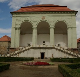 Valdštejnská lodžie