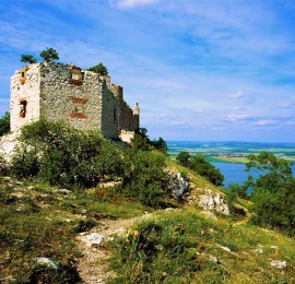 Zřícenina hradu Děvičky